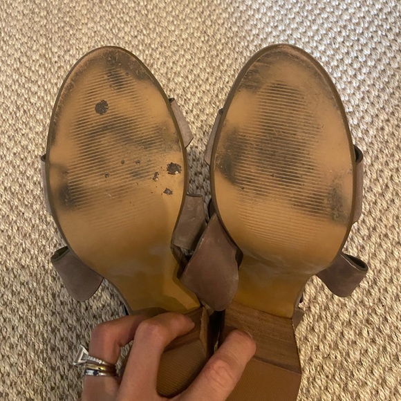 Steve Madden Heels - Picture 2 of 8